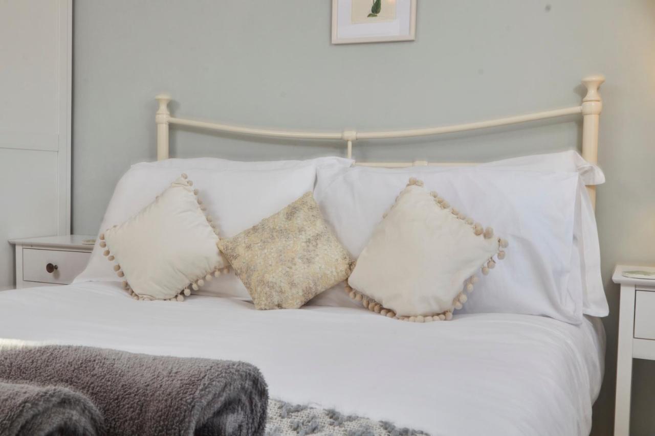 Windlass Cottage Lymington Esterno foto