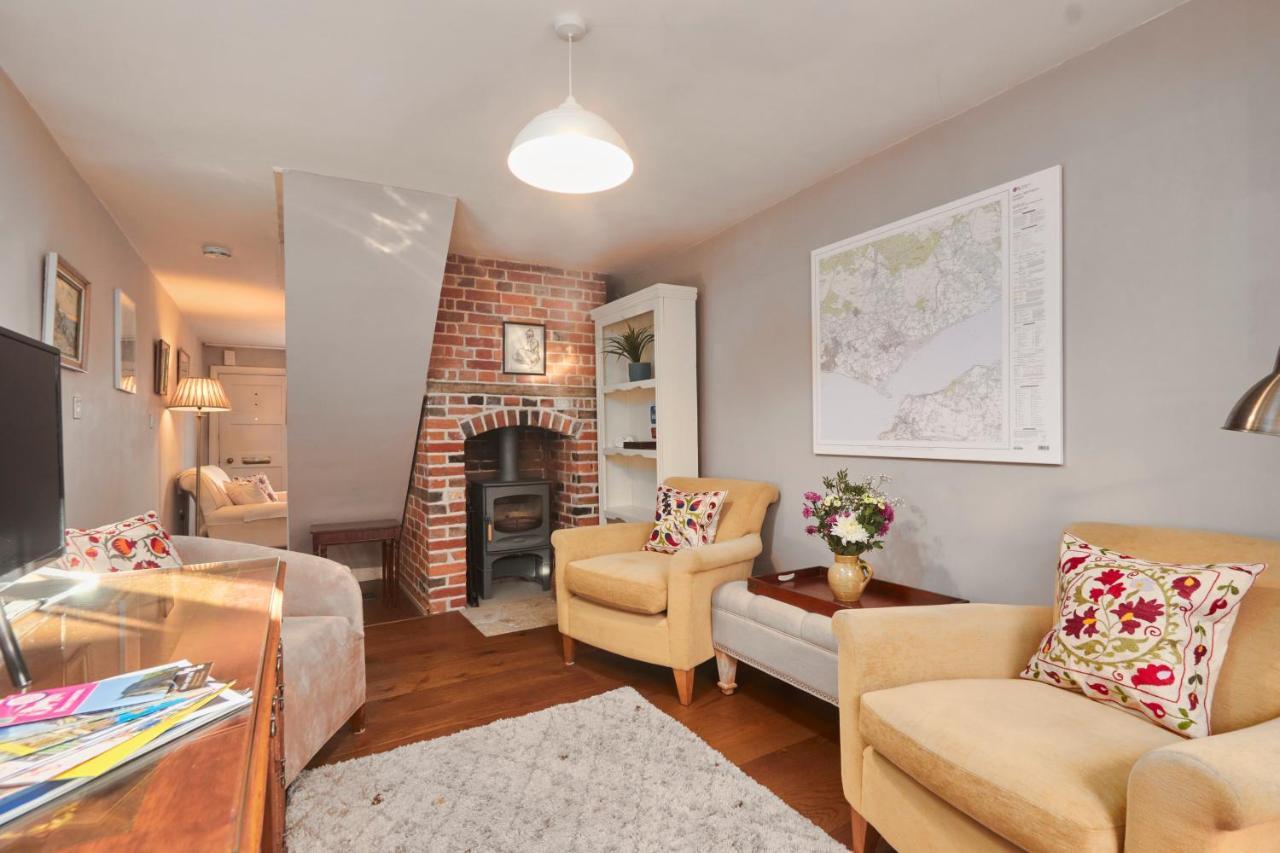 Windlass Cottage Lymington Esterno foto