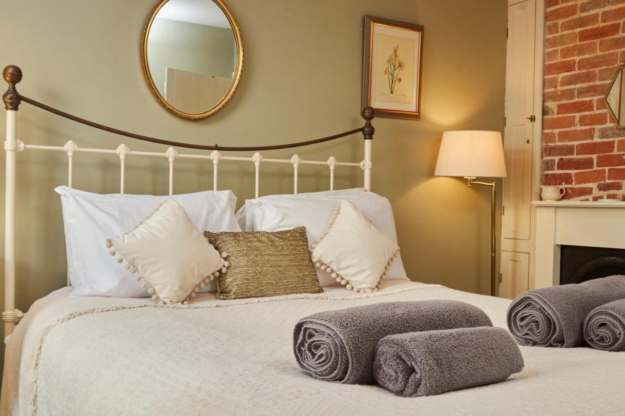 Windlass Cottage Lymington Esterno foto